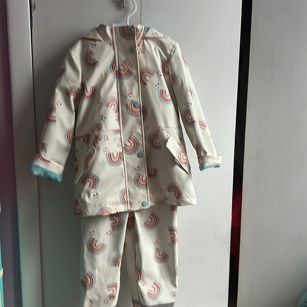 NWT two piece rain/snow set